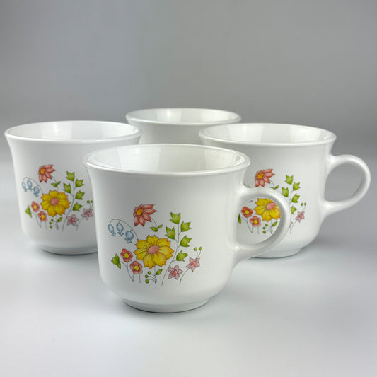 Vintage Tea Cup Set by Corning
