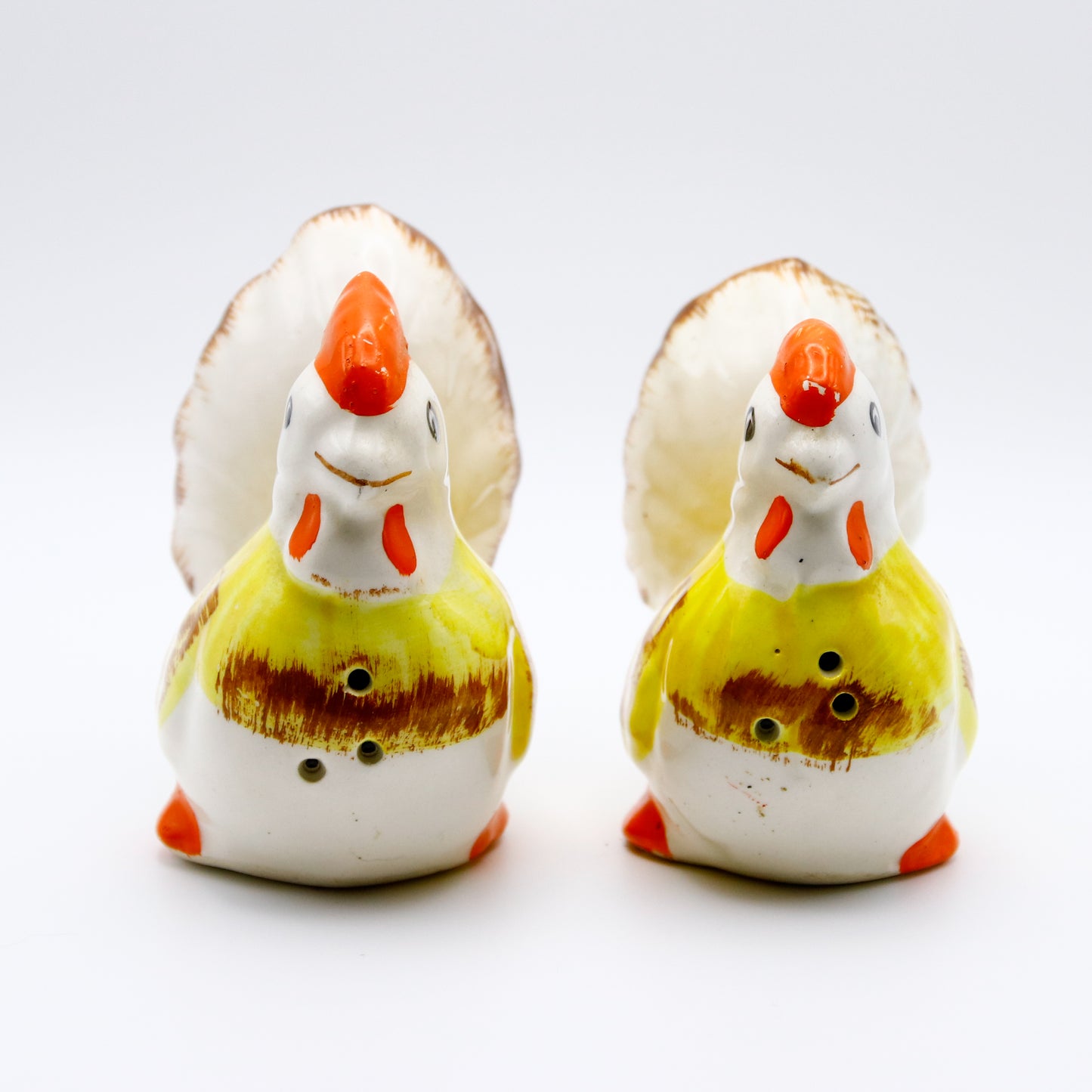 Vintage Ceramic Rooster Salt & Pepper Shakers — Hand-Painted Folk Art Pair