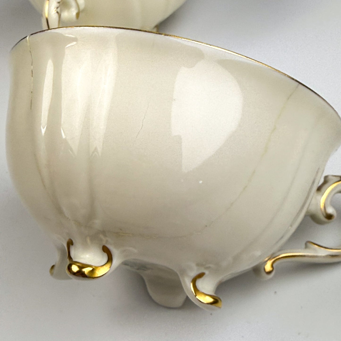 Vintage K&A Krautheim Footed Porcelain Teacups – Selb Bavaria Germany, Gold Trim, 1940s 1950s
