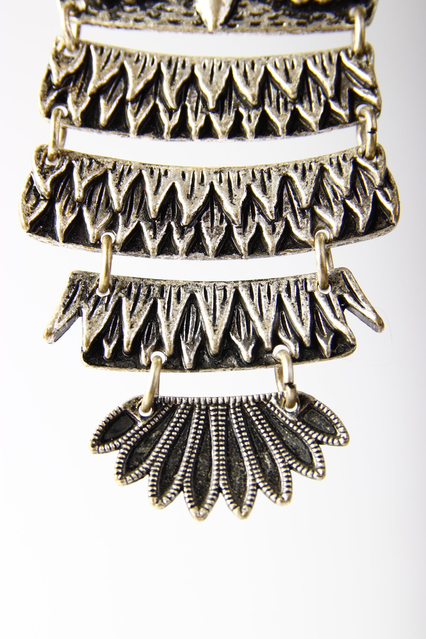 Vintage Rustic Owl Pendant Necklace – Articulated Silver-Tone Statement Jewelry