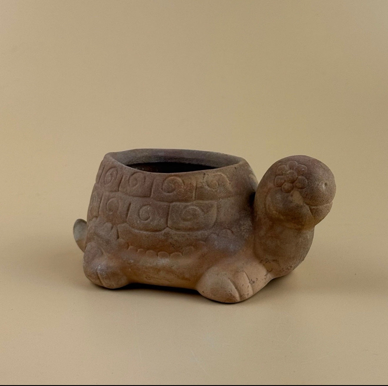 Vintage Mexican Clay Turtle Planter – Handcrafted Rustic Pottery