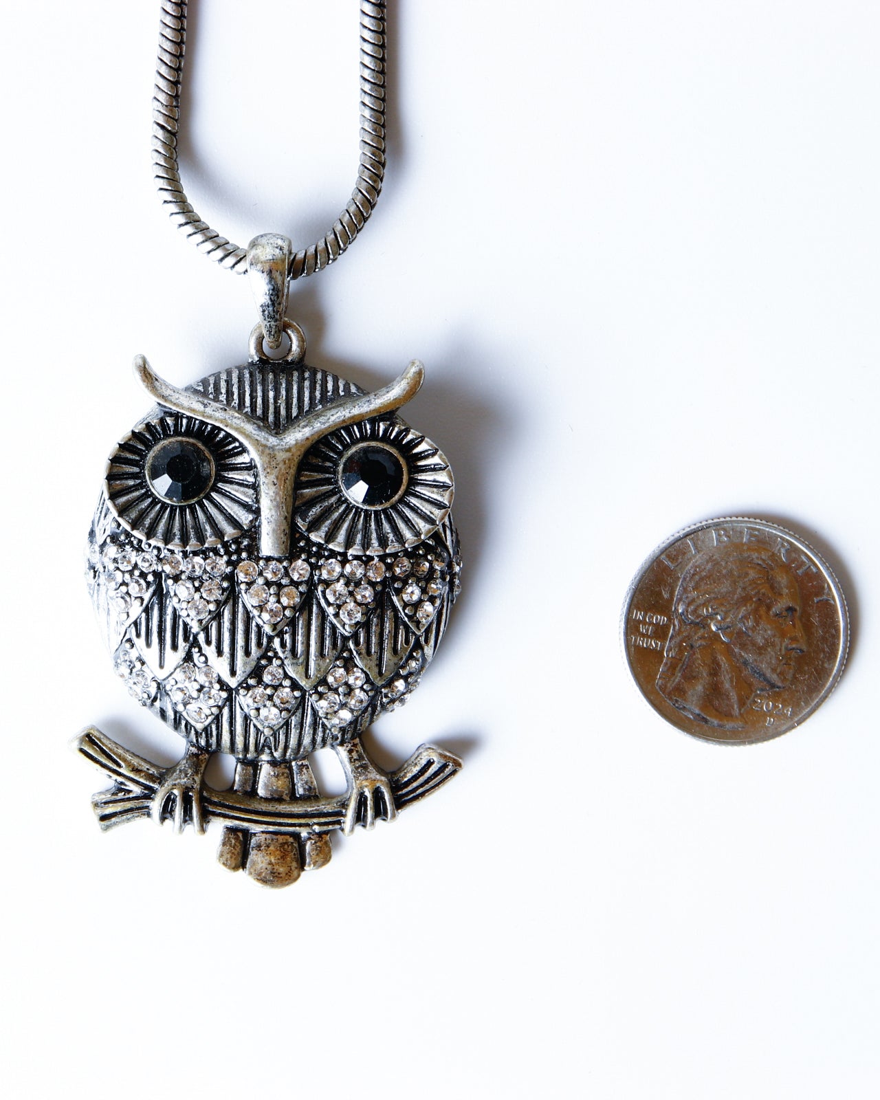 Vintage-Style Silver Tone Owl Pendant Necklace